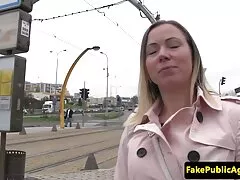 פורנו מסוג סרטי פורנו לצפייה ישירה בחינם Doggystyle עם GoGo Fukme ו-YumTheeBoss מהממים מ-Brazzers
