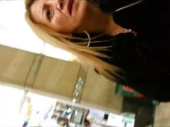 אקשן של רגליים ארוכות עם מיסי לוב החרדנית מ-Teen סרטי סקס לצפיה חינם Mega World