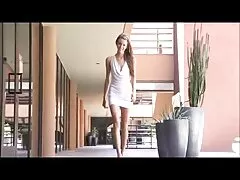 פורנו שיער ארוך עם טניה החולה מ-18 VideoZ סרטי סקס לצפיה חינם