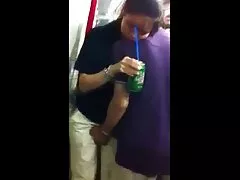 סרטון עבודת יד עם חובבן נלהב מצ'כית סרטי סקס חינם לצפיה AV
